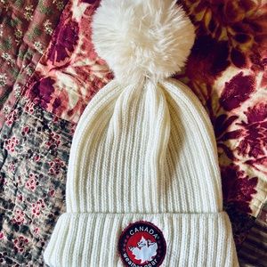 COPY - NEW Canada Weather Gear Winter Beanie